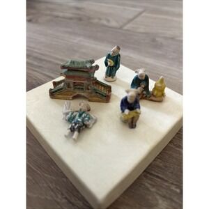 Mid 20th Century Chinese Set of Shiwan pottery Bonsai Display figurines